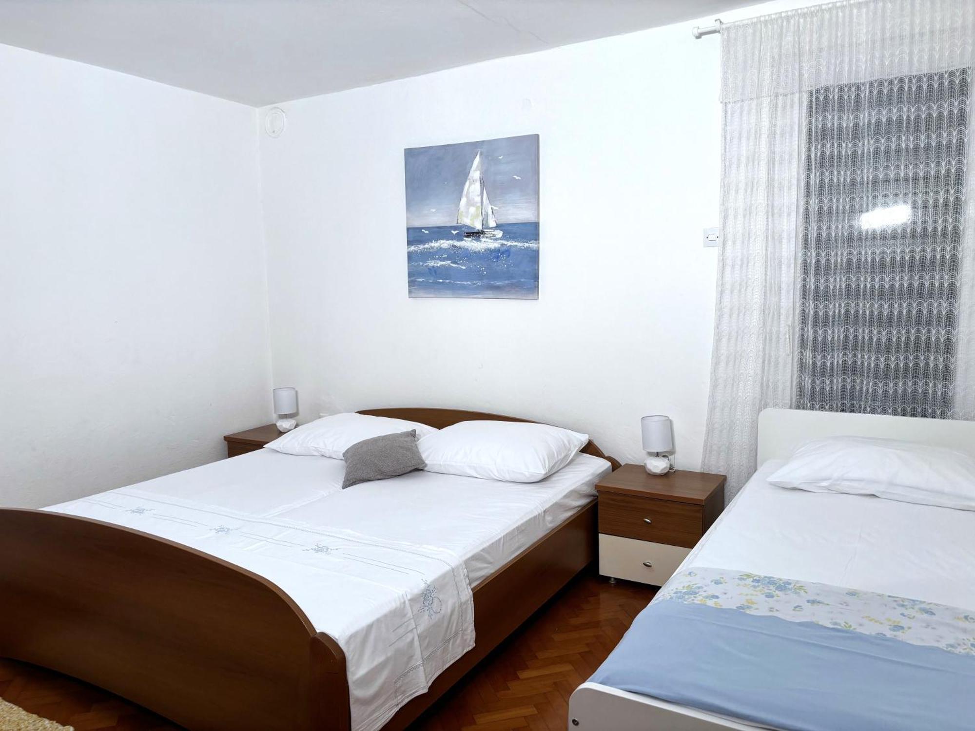 Authentic Dalmatian House Apartment Kastela Bagian luar foto