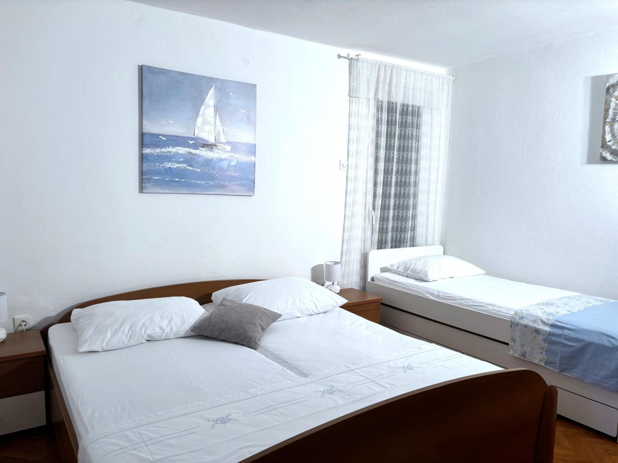 Authentic Dalmatian House Apartment Kastela Bagian luar foto