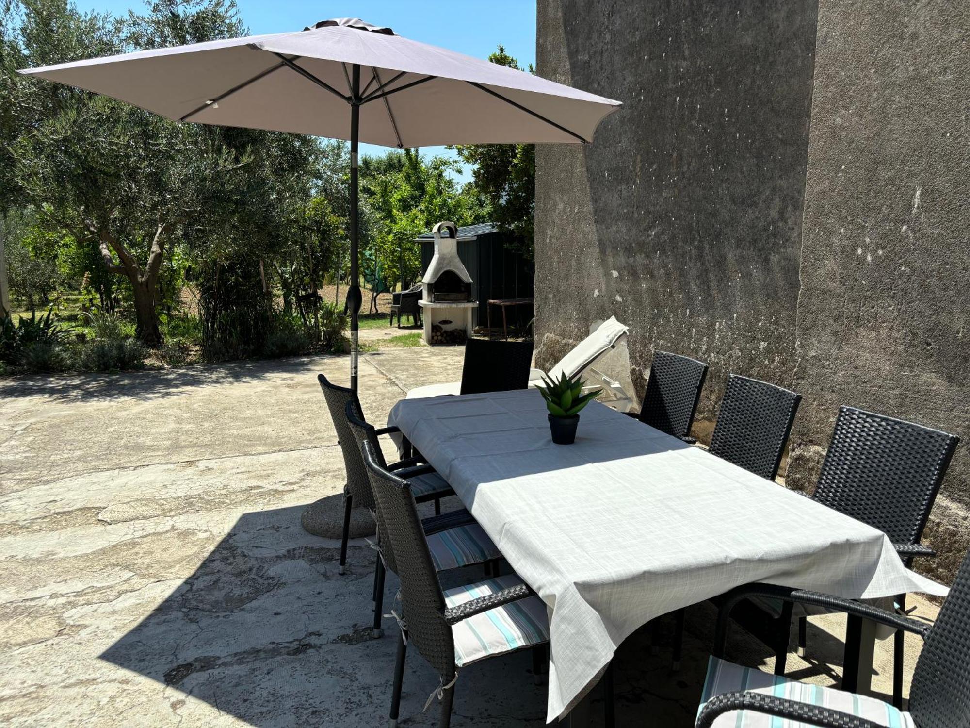 Authentic Dalmatian House Apartment Kastela Bagian luar foto